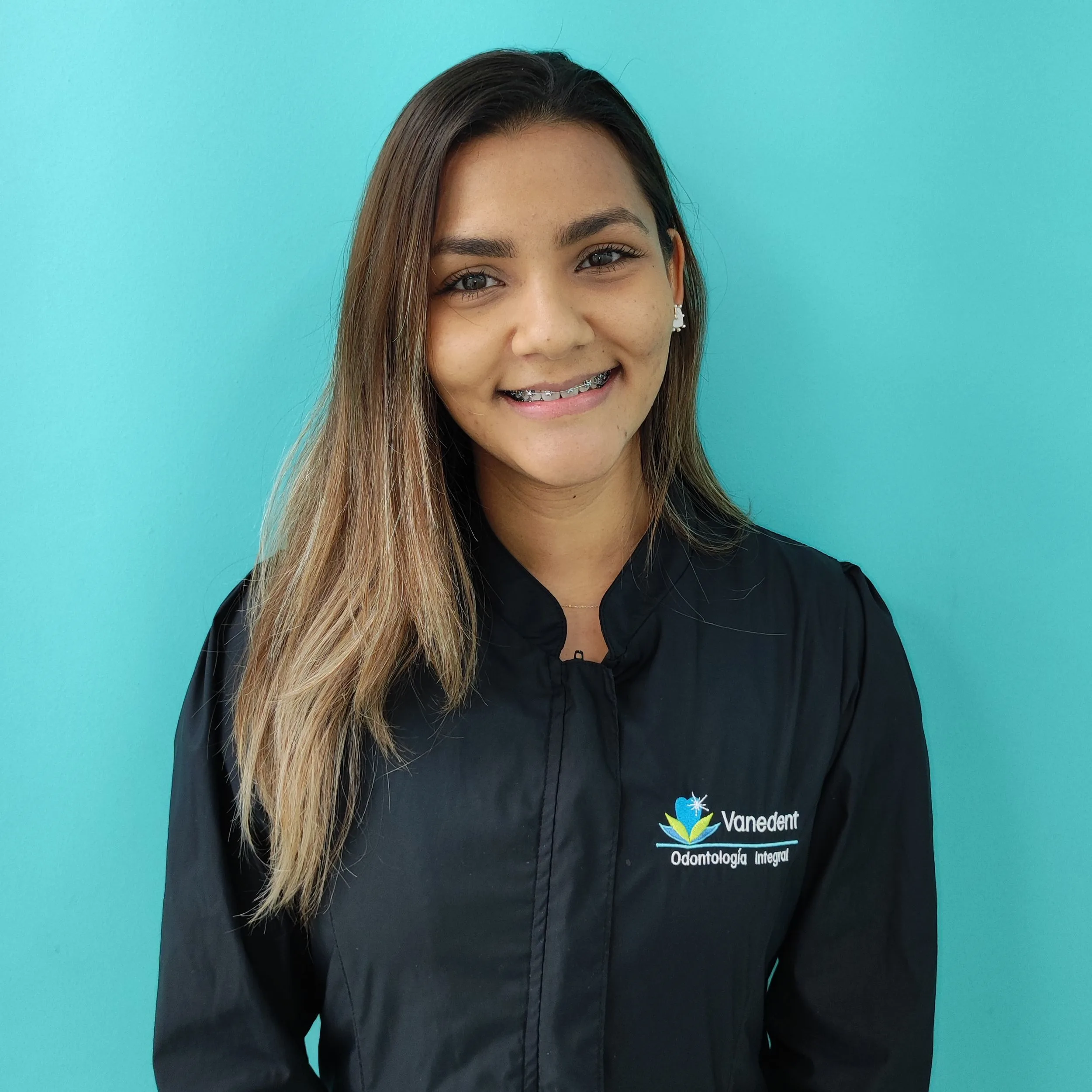 odontóloga Yessein Rodriguez dentista en lima